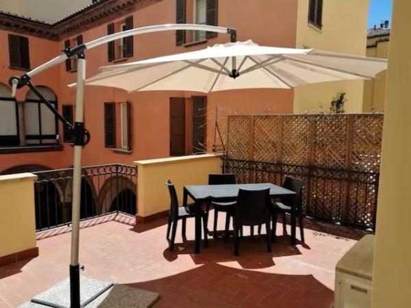 Galleria Del Toro Apartments Μπολόνια Εξωτερικό φωτογραφία